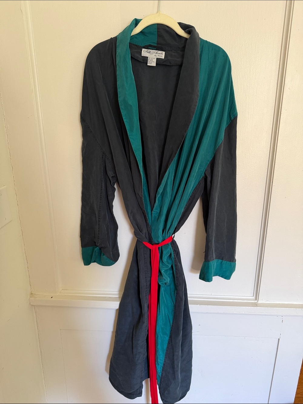 Vintage Silk Assets by Danco Robe with Teal Trim and Red Sash